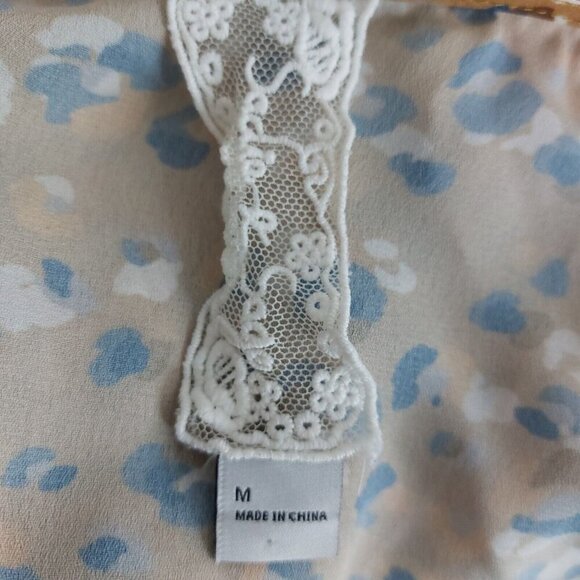 Sadie & Sage Blouse Women Medium Camel Brown Blue Boho Plunge V Neck Flare - Picture 10 of 12